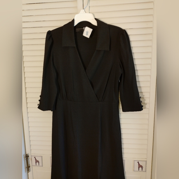 Maison Tara Black Long Sleeve Dress - Picture 3 of 7